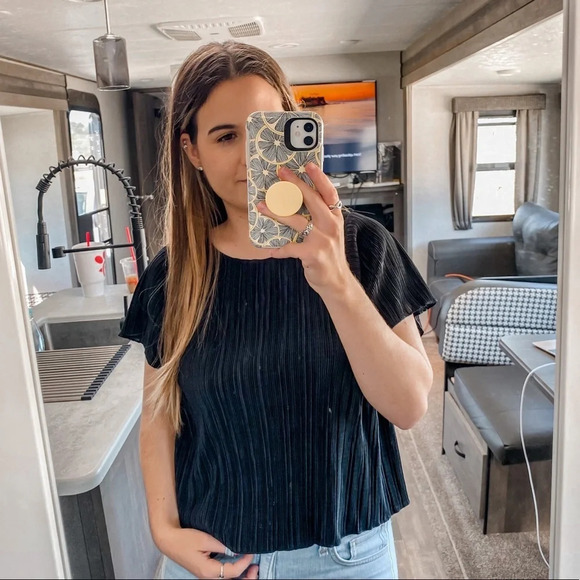 Madewell Micropleat Top - Picture 2 of 7